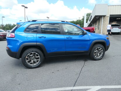 New 21 Jeep Cherokee Trailhawk 4x4 For Sale Elizabethtown Pa 1c4pjmbxxmd