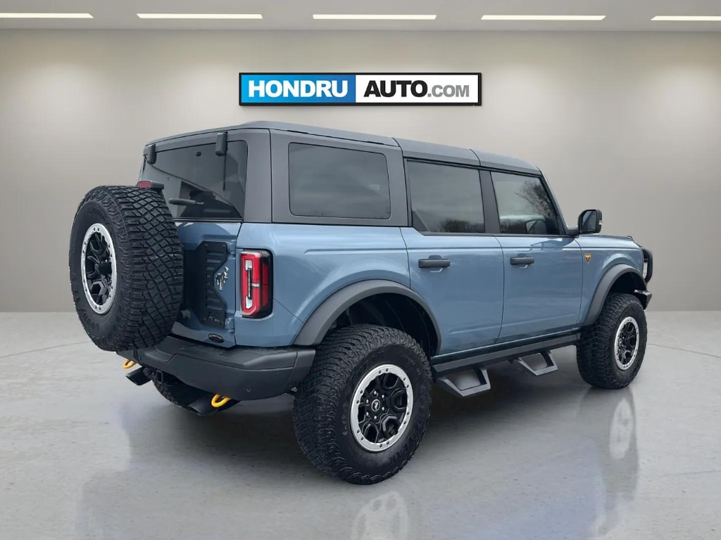 Used 2024 Ford Bronco Badlands SUV