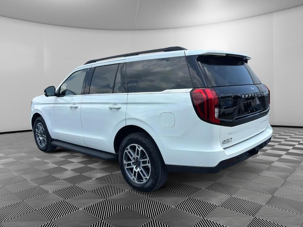 Used 2025 Ford Expedition Active SUV