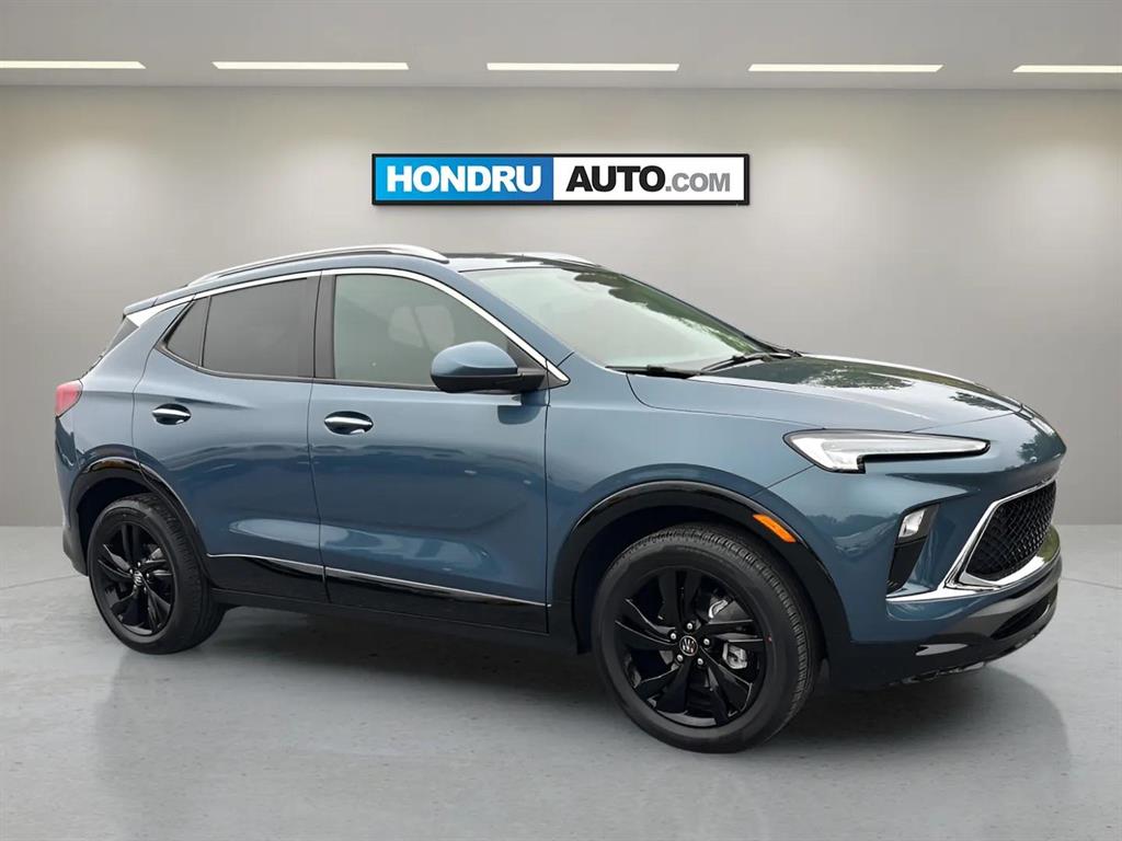 2024 Buick Encore GX Sport Touring photo 2