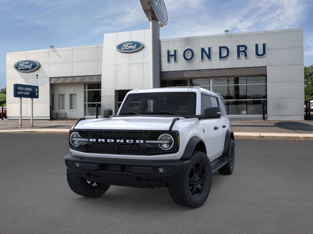 New 2025 Ford Bronco Outer Banks SUV
