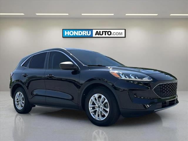 Used 2022 Ford Escape SE with VIN 1FMCU0G64NUA96397 for sale in Manheim, PA