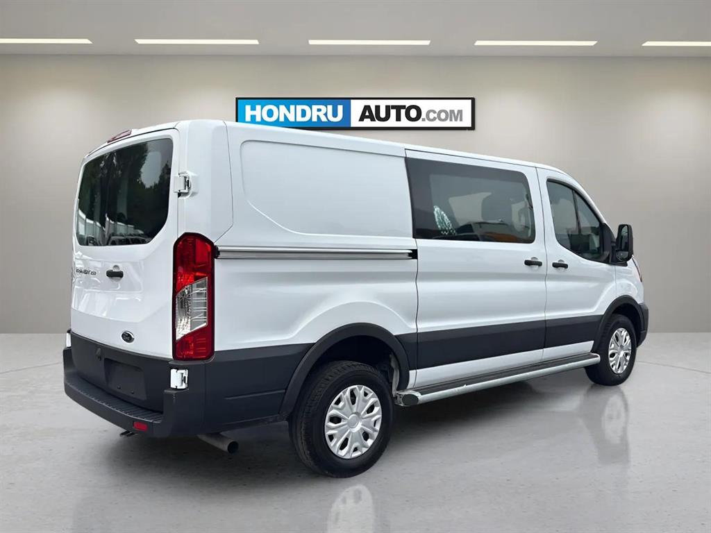 2024 Ford Transit photo 3