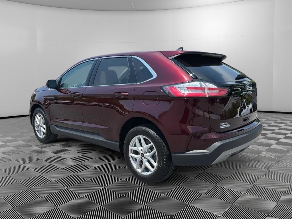 Used 2024 Ford Edge SEL SUV