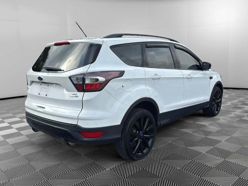 Used 2017 Ford Escape SE SUV