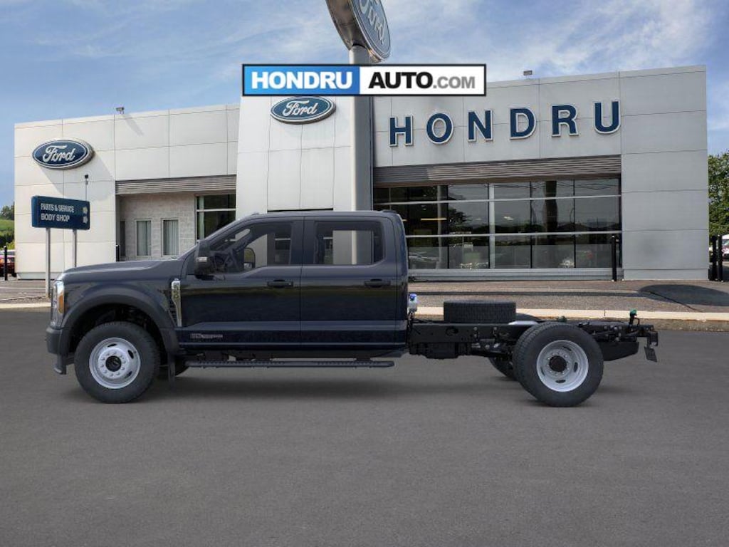 New 2025 Ford F-550 Chassis Truck Crew Cab