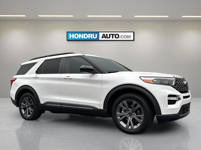 Used 2022 Ford Explorer XLT with VIN 1FMSK8DH8NGB00584 for sale in Manheim, PA