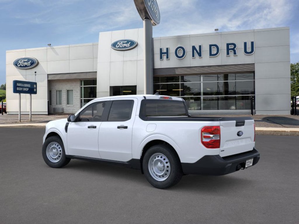 New 2025 Ford Maverick XL Truck SuperCrew