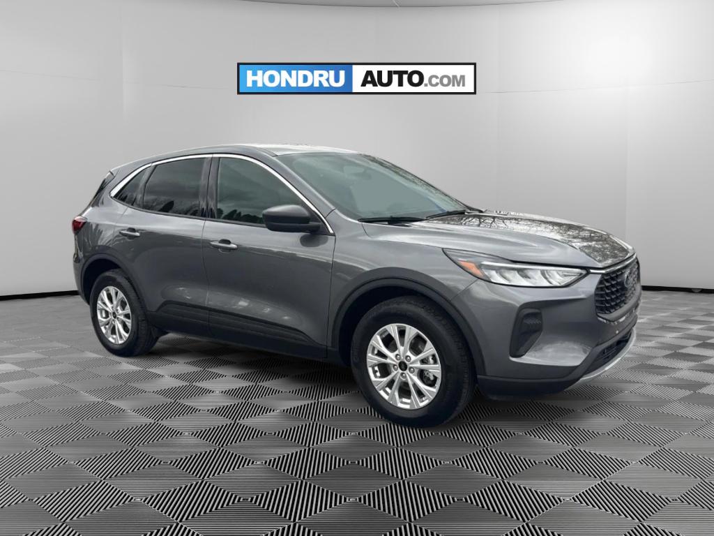 2023 Ford Escape Active photo 2