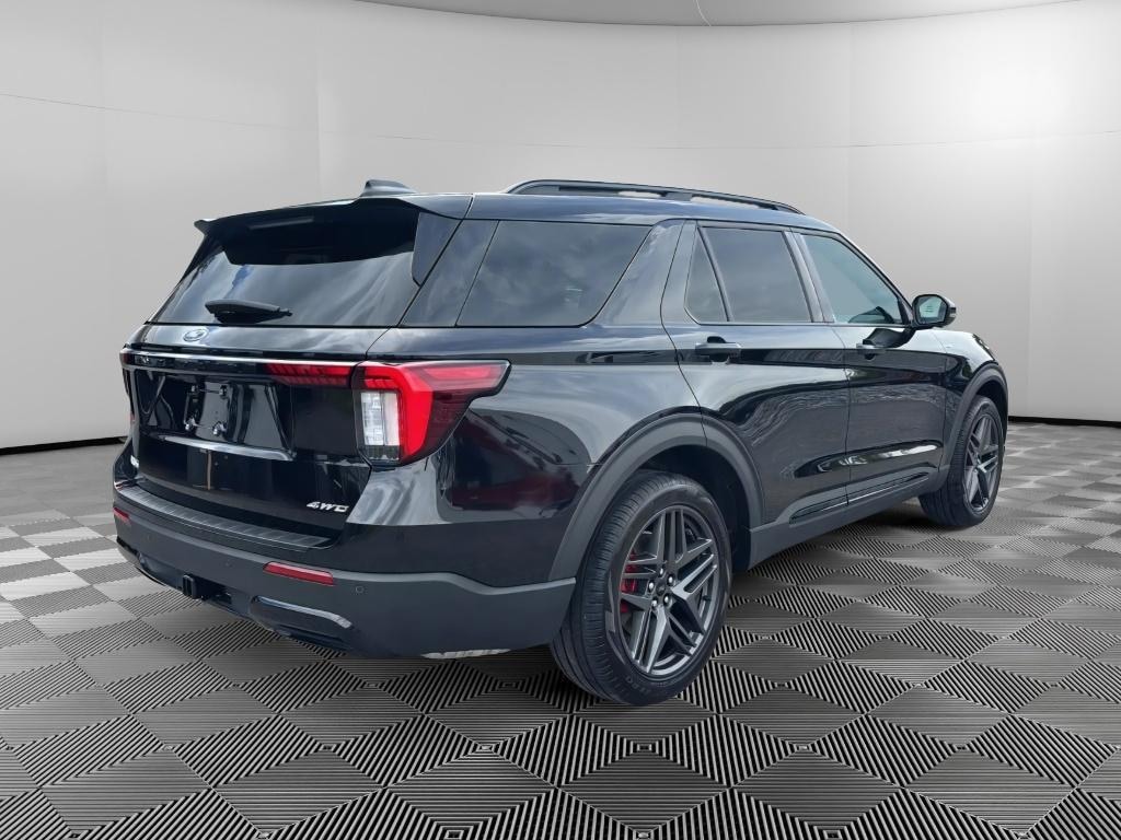 Used 2025 Ford Explorer ST-Line SUV