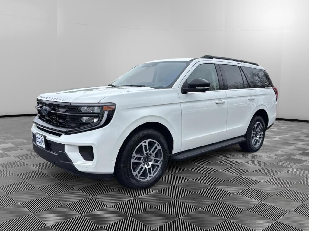 Used 2025 Ford Expedition Active SUV