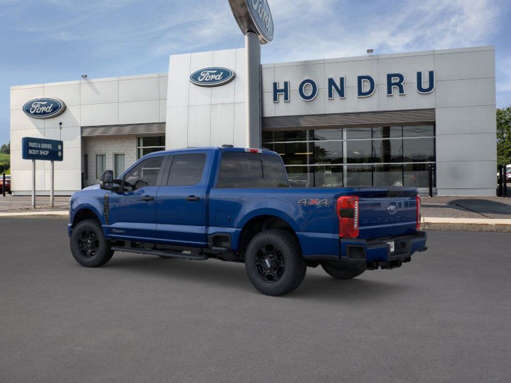 New 2026 Ford F-250 XL Truck Crew Cab