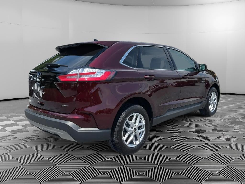 Used 2024 Ford Edge SEL SUV