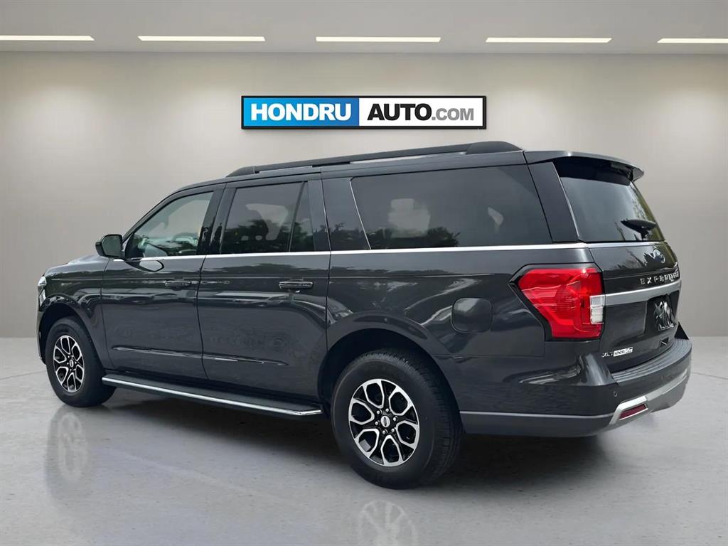 2022 Ford Expedition MAX XLT photo 3