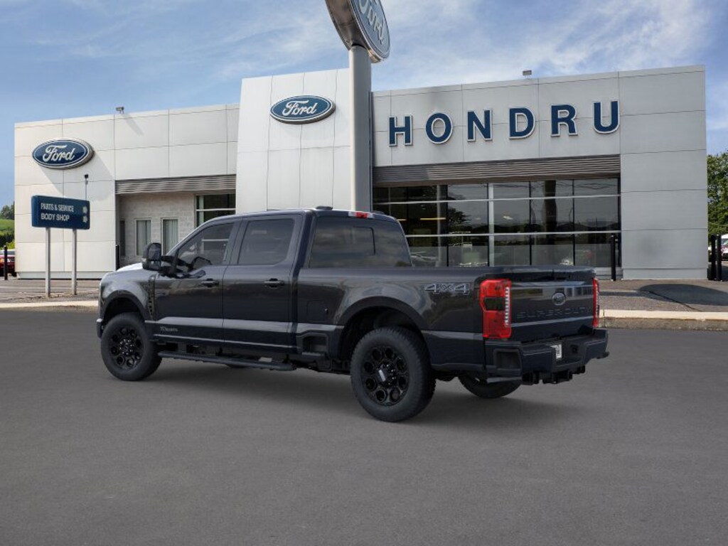 New 2026 Ford F-250 XLT Truck Crew Cab