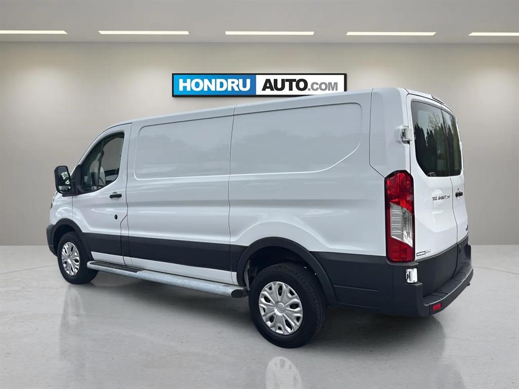 2024 Ford Transit photo 2