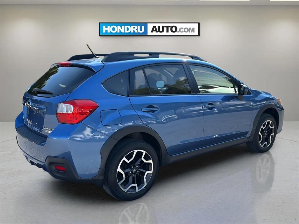 2016 Subaru Crosstrek 2.0i Premium photo 4