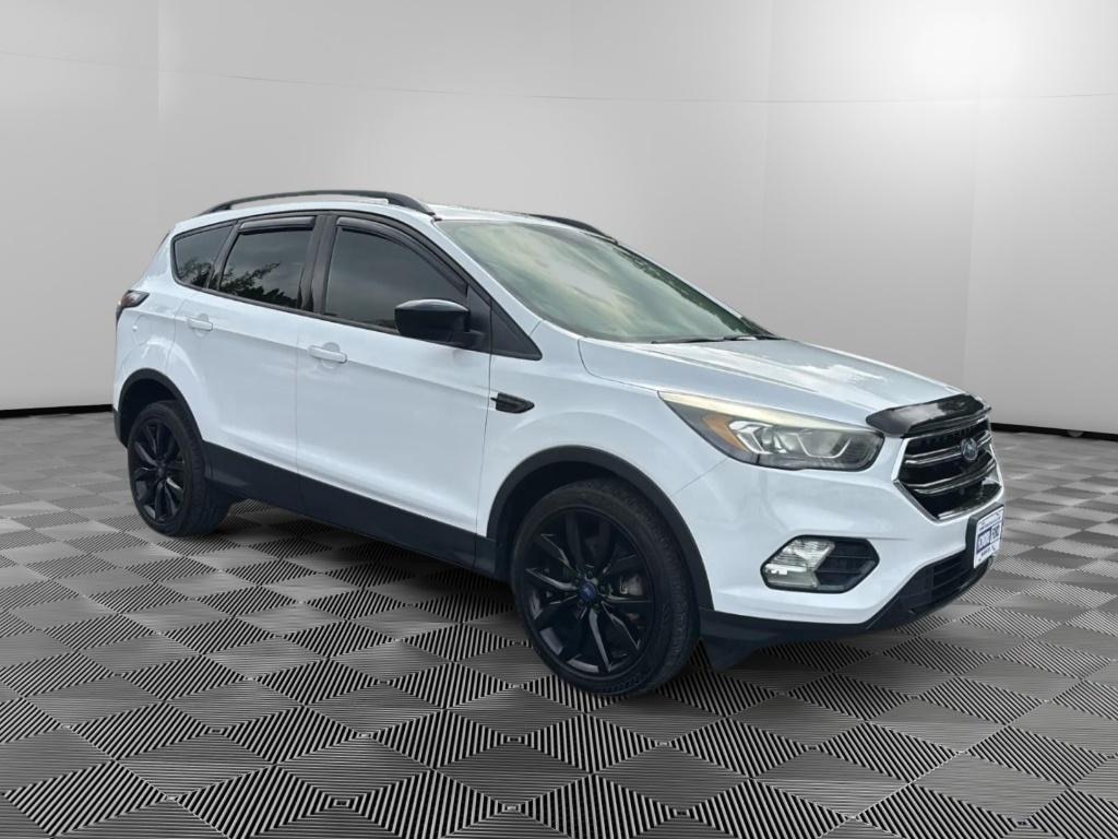 Used 2017 Ford Escape SE SUV