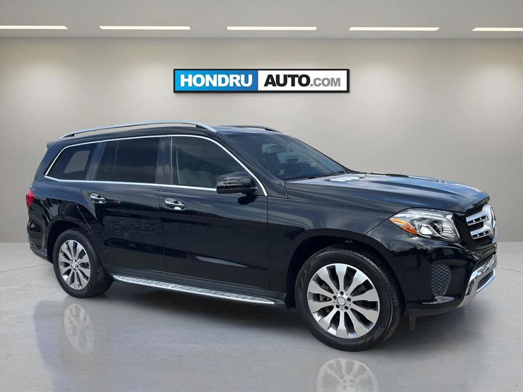 2017 Mercedes Benz GLS 450 4MATIC photo 2