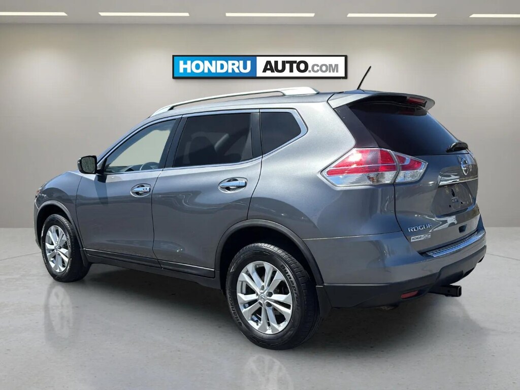Used 2016 Nissan Rogue SV SUV