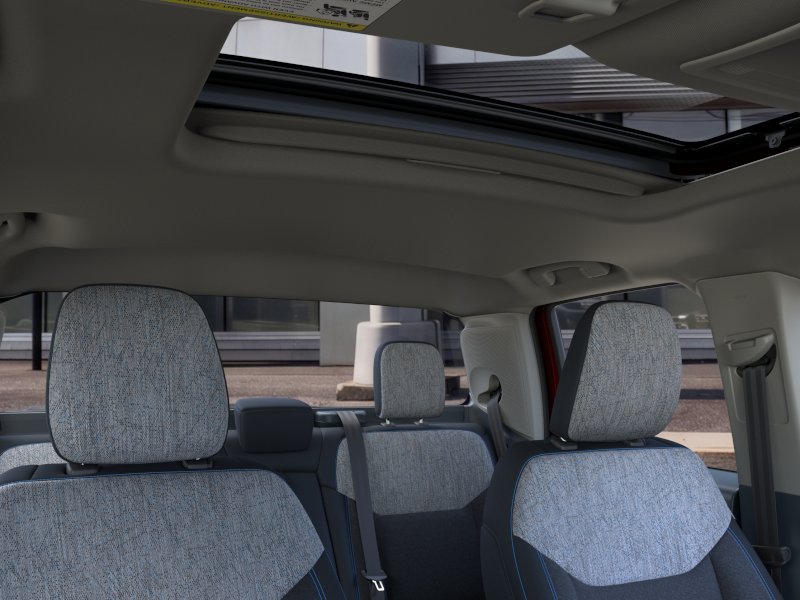2025 Ford Maverick XLT - Photo 12