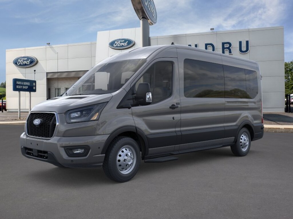 New 2026 Ford Transit Wagon XLT Wagon