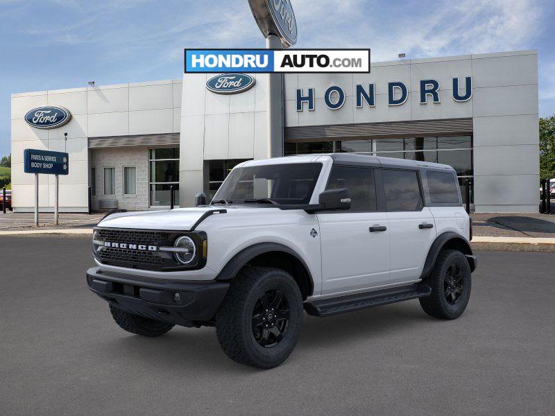 2025 Ford Bronco 4-Door Outer Banks's photo