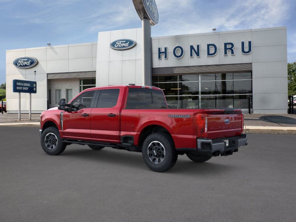 New 2026 Ford Super Duty F-250 XLT Crew Cab