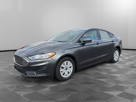 2019 Ford Fusion S Sedan