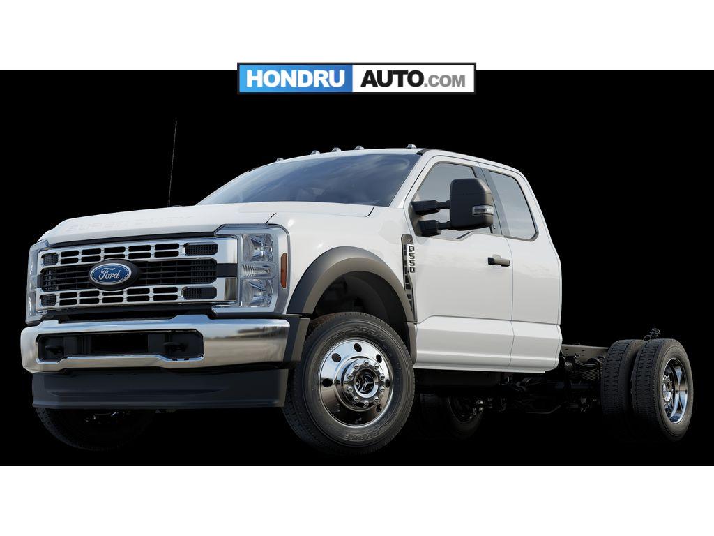 2024 Ford F-550 Super Duty Chassis Cab XLT's photo
