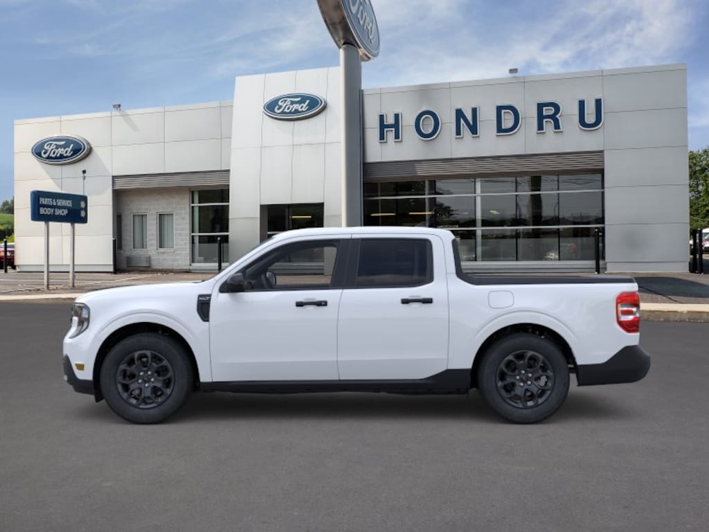 New 2025 Ford Maverick XLT SuperCrew