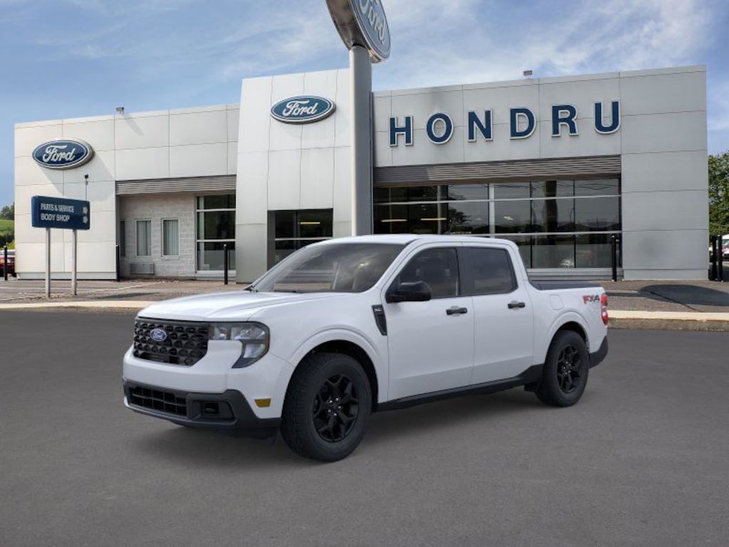 New 2025 Ford Maverick XLT SuperCrew