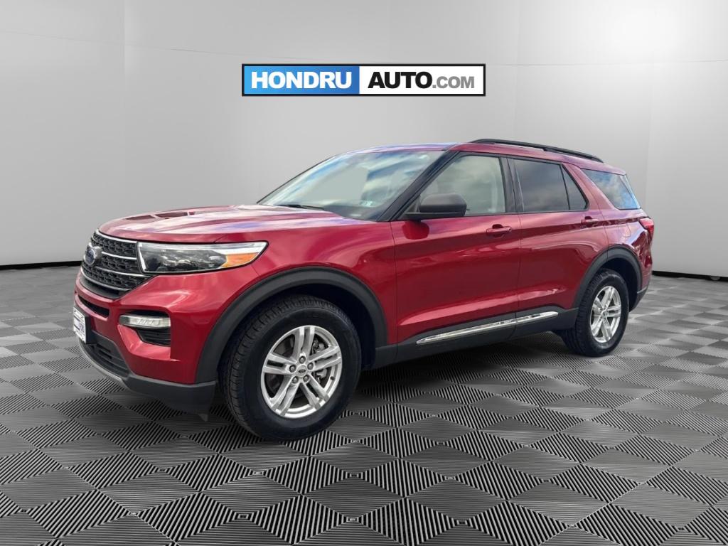 2022 Ford Explorer XLT's photo