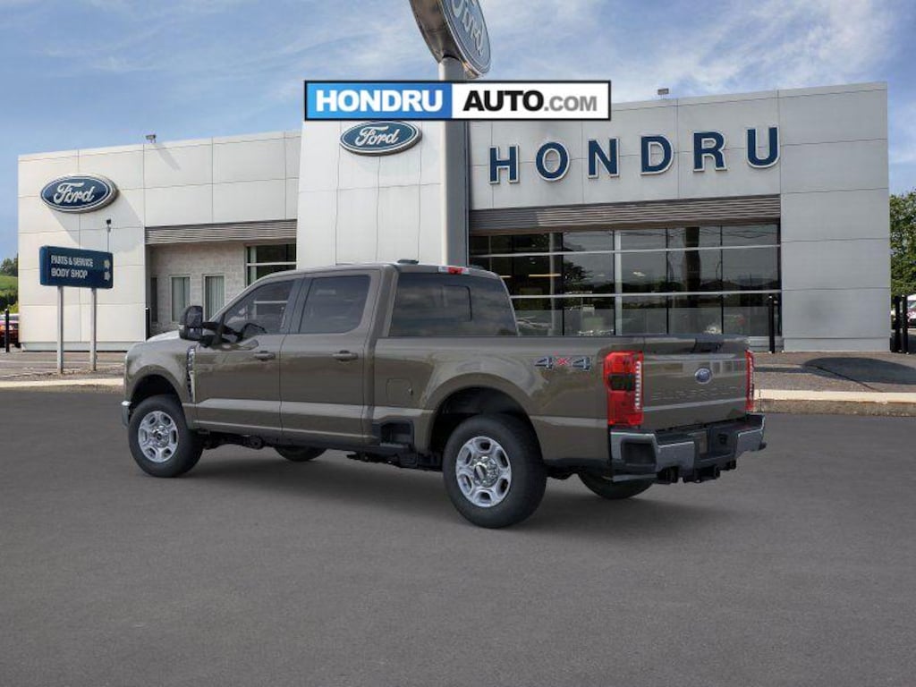 New 2026 Ford F-350 XLT Crew Cab