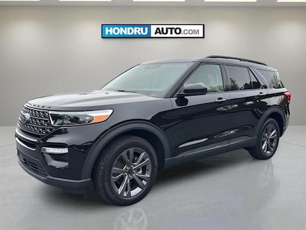2022 Ford Explorer XLT SUV