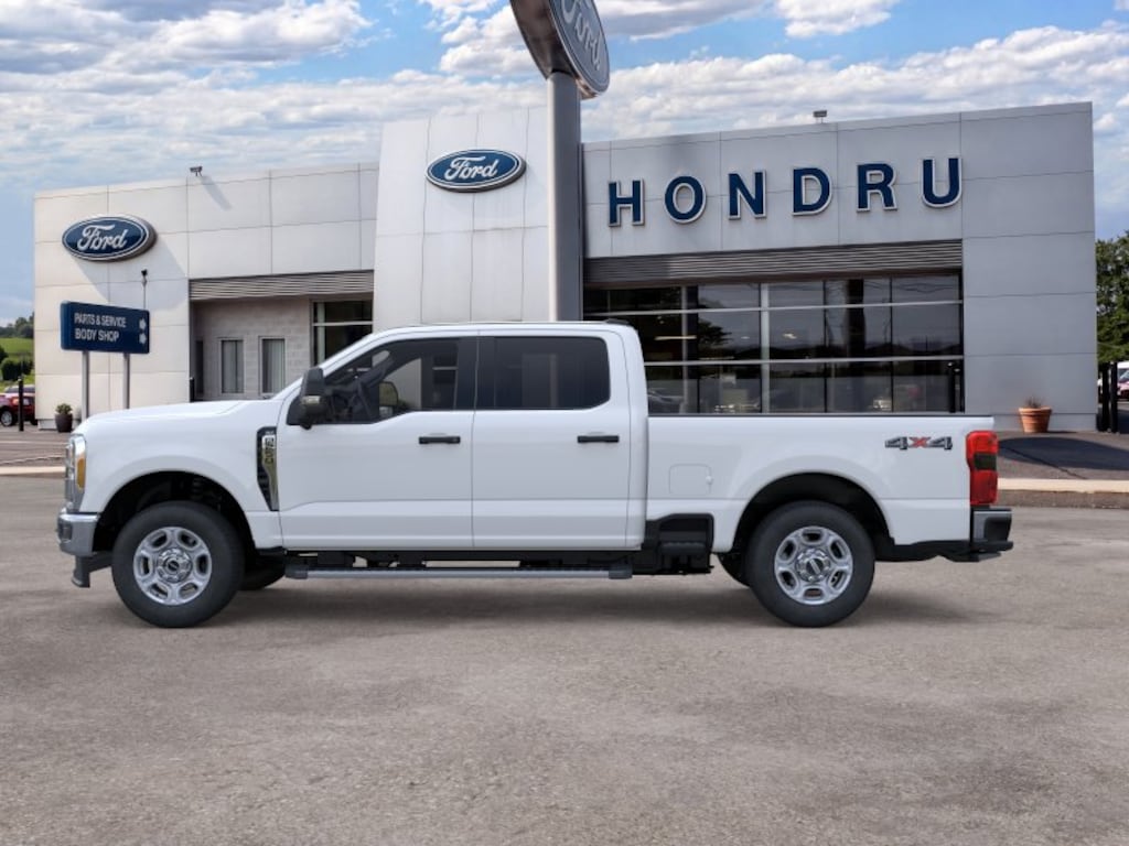 New 2026 Ford Super Duty F-250® XLT Crew Cab