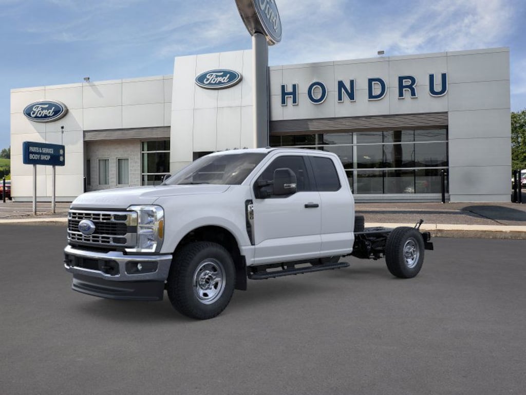 New 2026 Ford F-350 XL Extended Cab