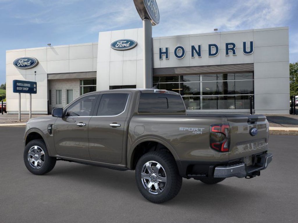 New 2025 Ford Ranger XLT SuperCrew