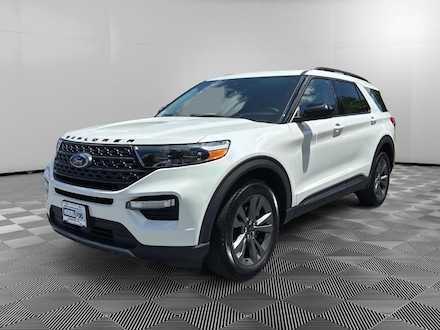 2023 Ford Explorer XLT Sport Utility