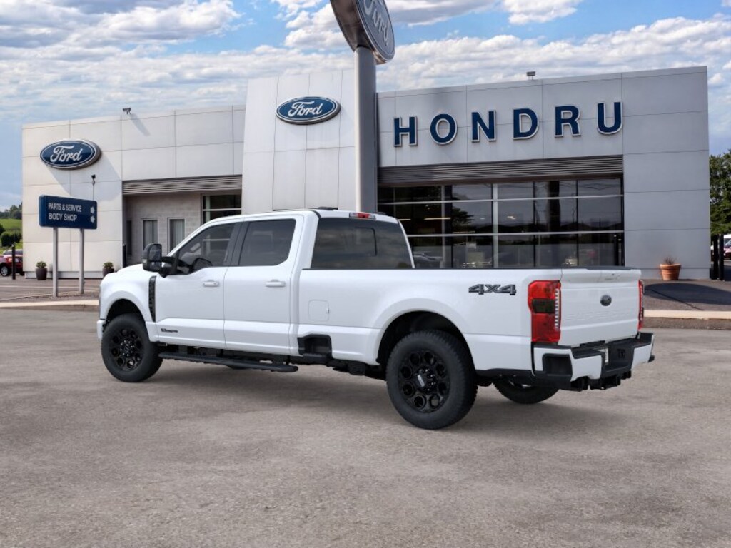 New 2026 Ford F-250 Lariat Crew Cab