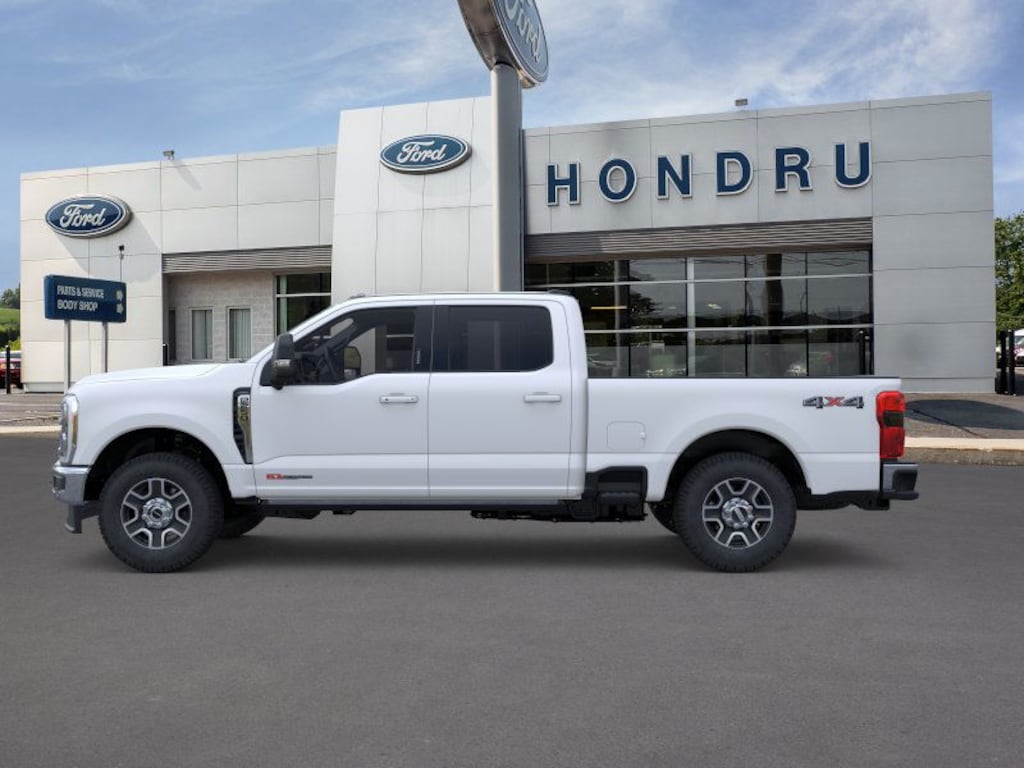 New 2025 Ford Super Duty F-250 Lariat Crew Cab