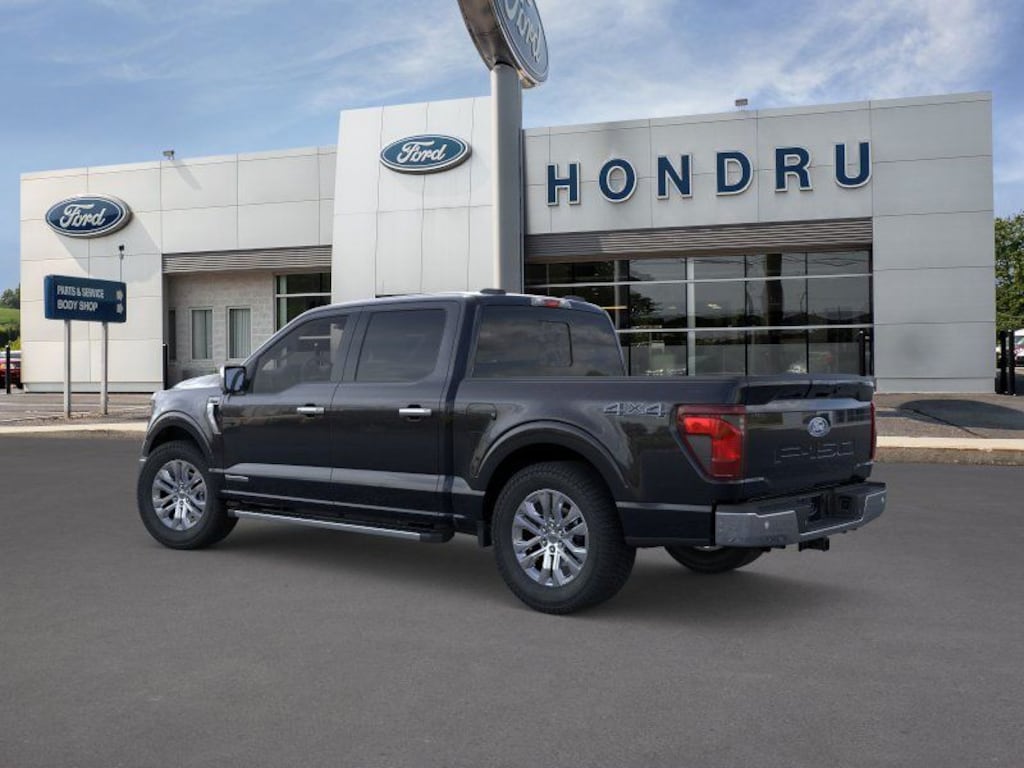 New 2025 Ford F-150 XLT Crew Cab