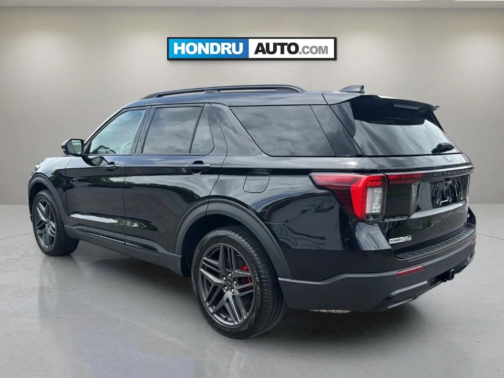 Used 2025 Ford Explorer ST-Line Sport Utility