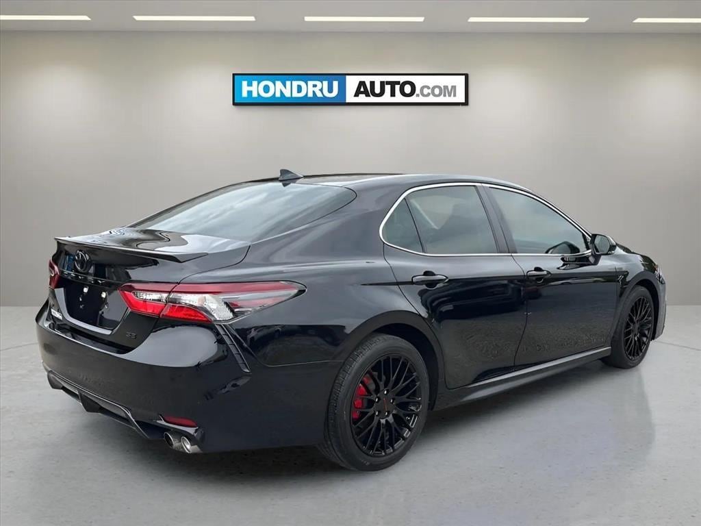 Used 2022 Toyota Camry SE Sedan