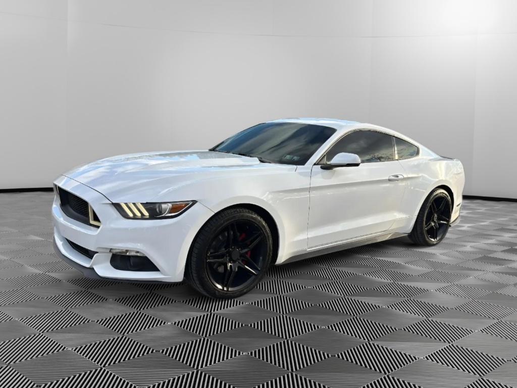2015 Ford Mustang EcoBoost Premium's photo