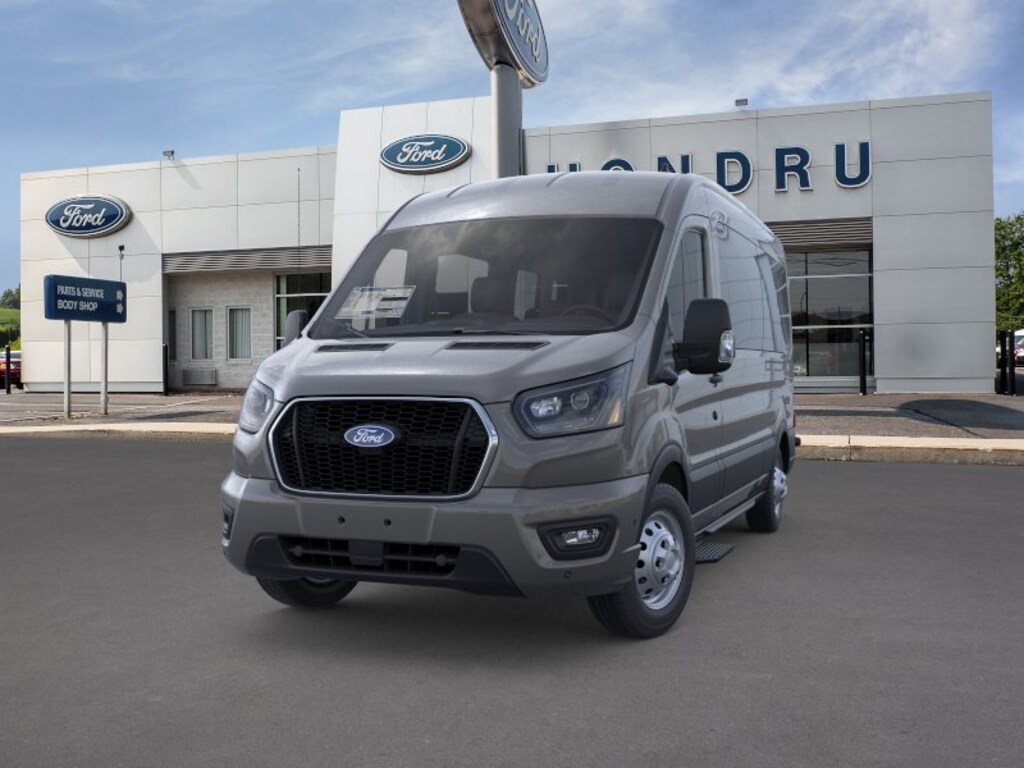 New 2026 Ford Transit Wagon XLT Wagon