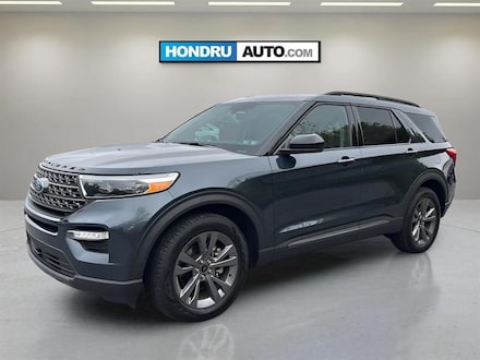 2022 Ford Explorer XLT SUV