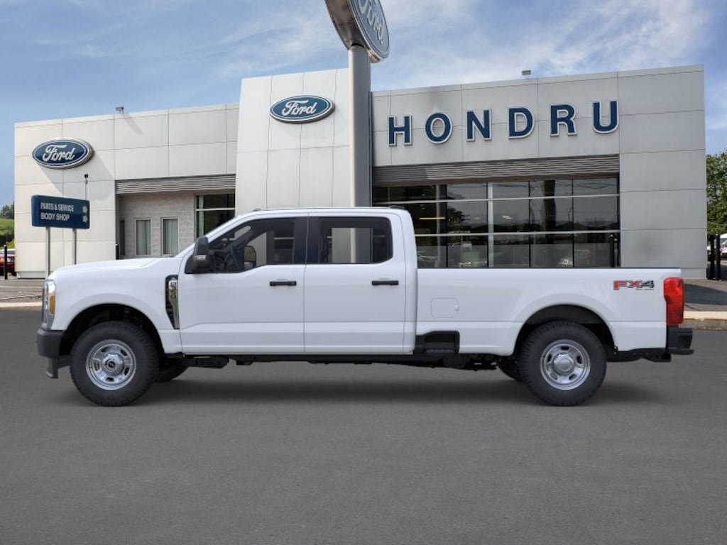 New 2026 Ford Super Duty F-350 XL Crew Cab