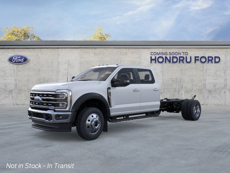 2026 Ford F-550 Super Duty Chassis Cab Lariat's photo
