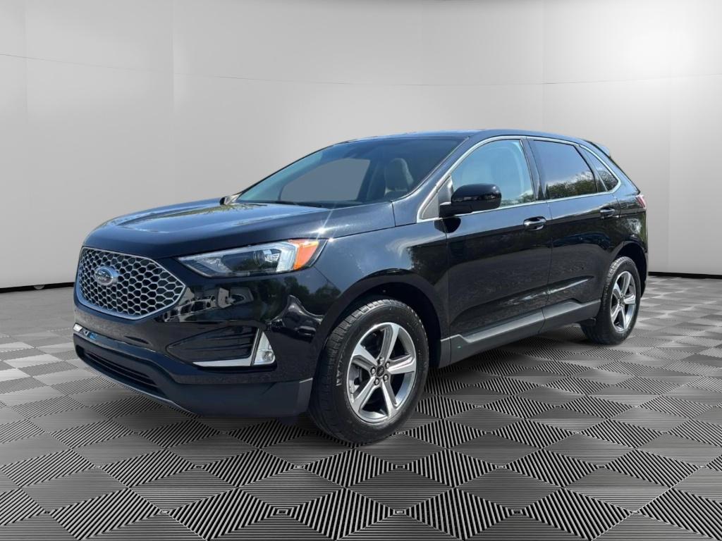 2024 Ford Edge SEL AWD's photo